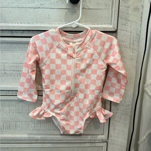Siix Pink and White Checkered rashguard